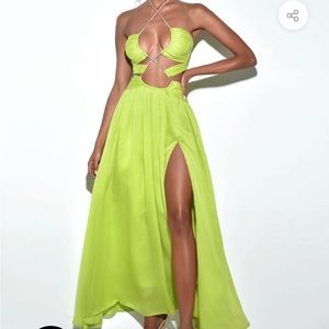 *NWT* Never worn Miss Circle lime green silk dress.